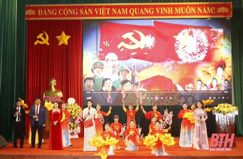 Hà Trung tọa đàm kỷ niệm 95 năm Ngày thành lập Đảng Cộng sản Việt Nam và phát động Tết trồng cây “Đời đời nhớ ơn Bác Hồ” Xuân Ất Tỵ 2025