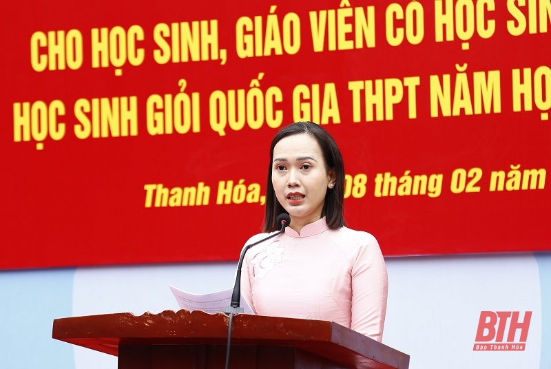 Tuyên dương, trao thưởng cho học sinh và giáo viên có học sinh đoạt giải quốc gia THPT năm học 2024-2025