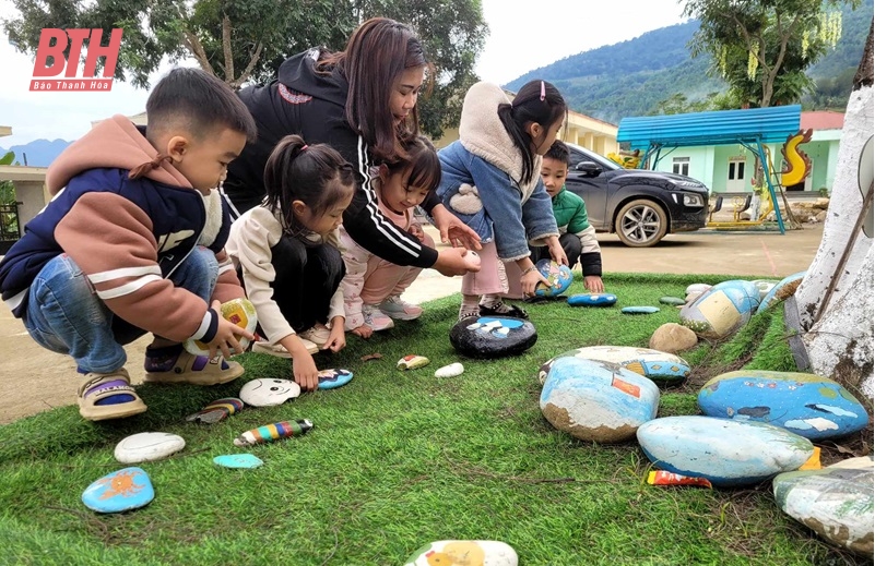 Học sinh vùng cao phấn khởi trở lại trường sau kỳ nghỉ tết