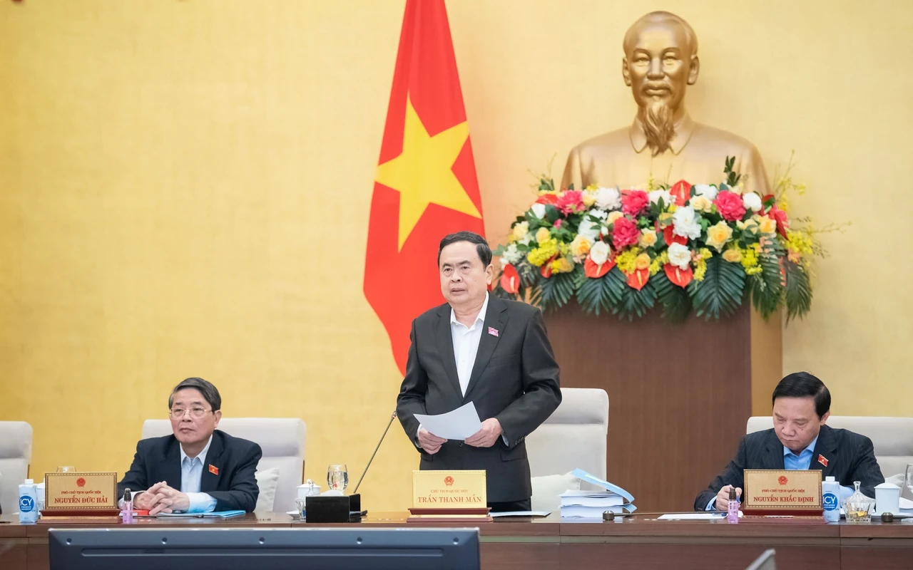 Khai mạc Phiên họp thứ 42 của Ủy ban Thường vụ Quốc hội
