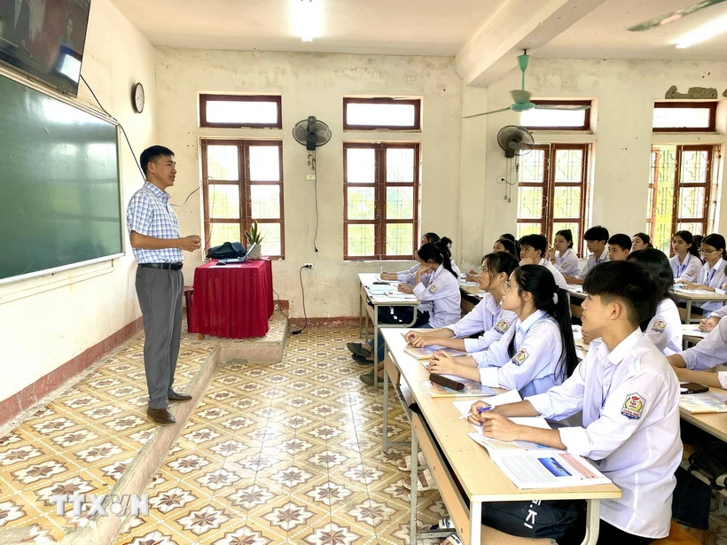 Lo lắng việc cấm dạy thêm trong trường học: Phụ huynh cần thay đổi tư duy về giáo dục