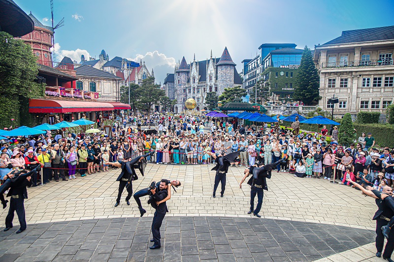 Từ 10/3 giá vé Sun World Ba Na Hills cho người dân miền Trung, Tây Nguyên chỉ còn 350.000 đồng