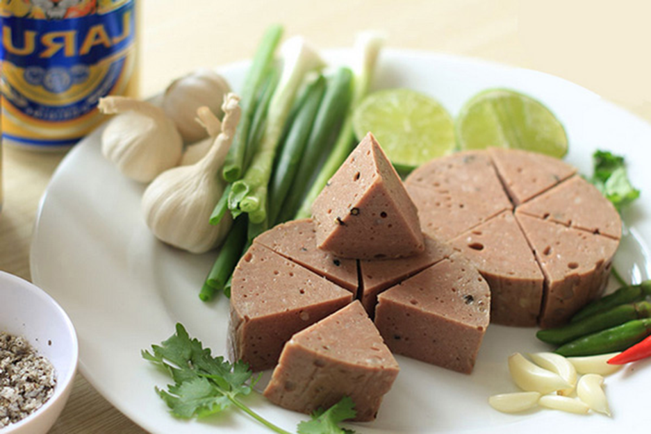 Chả bò bà Tâm Đà Nẵng nói không với chất bảo quản và hàn the