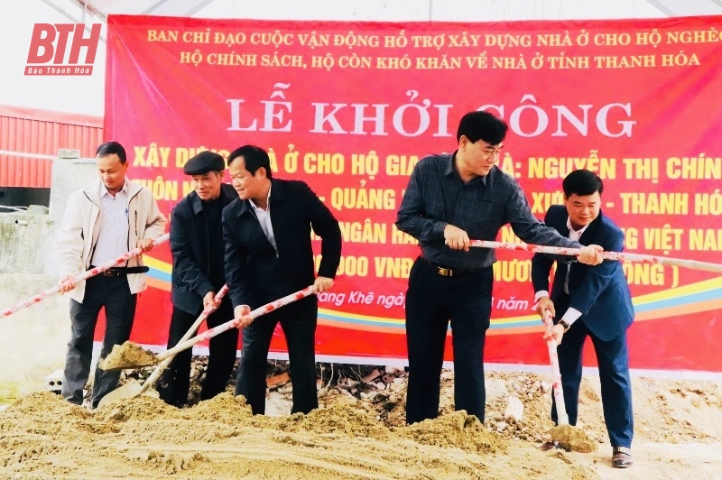 Các đồng chí lãnh đạo tỉnh dự Lễ khởi công xây dựng nhà cho hộ nghèo, gia đình chính sách, hộ còn khó khăn về nhà ở tại các địa phương