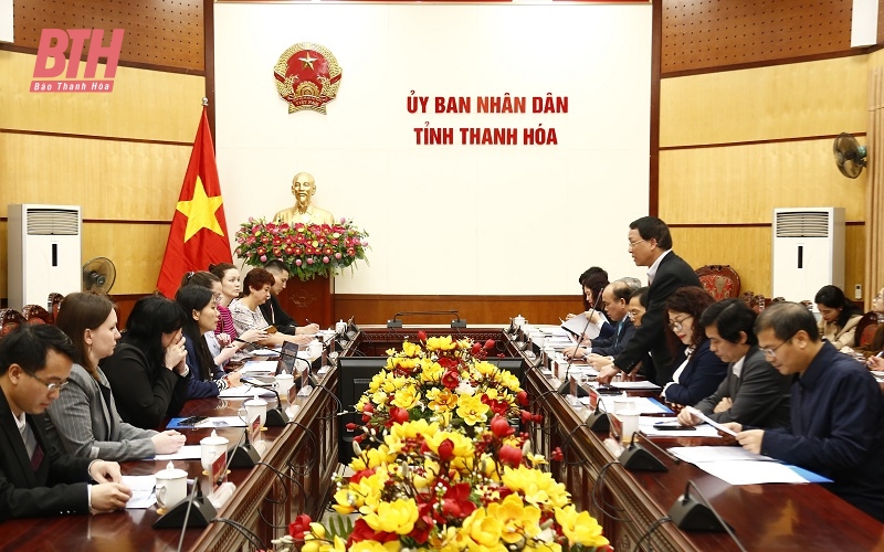 Phó Chủ tịch UBND tỉnh Đầu Thanh Tùng tiếp và làm việc với Đoàn đại biểu các trường đại học Liên bang Nga