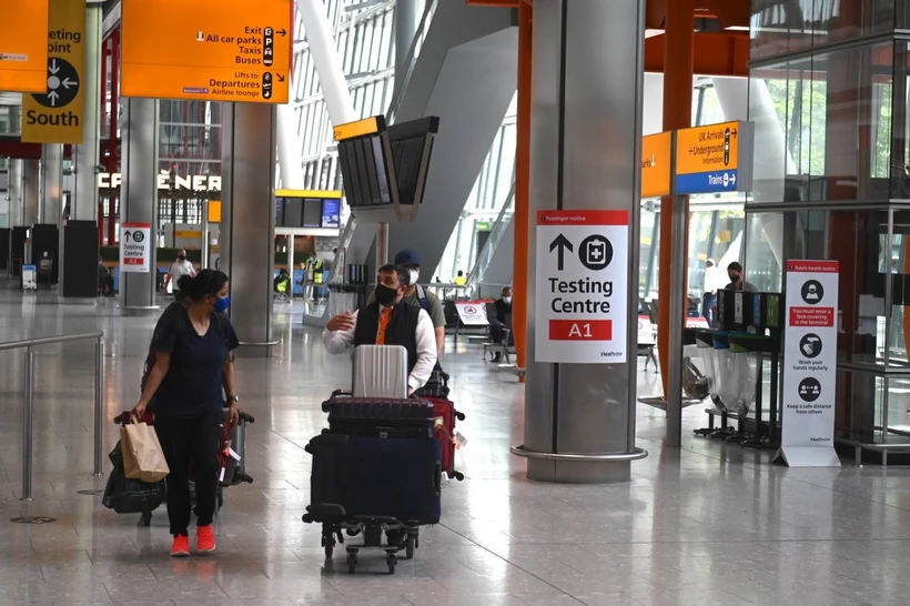 Sân bay Heathrow đóng cửa vì hỏa hoạn