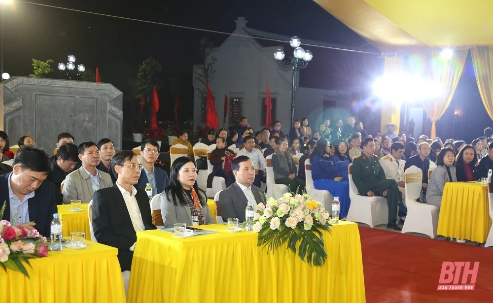 Lễ cầu siêu tri ân các Anh hùng liệt sĩ hy sinh tại mặt trận Hàm Rồng và các giáo viên, học sinh hy sinh trên công trường đắp đê sông Mã