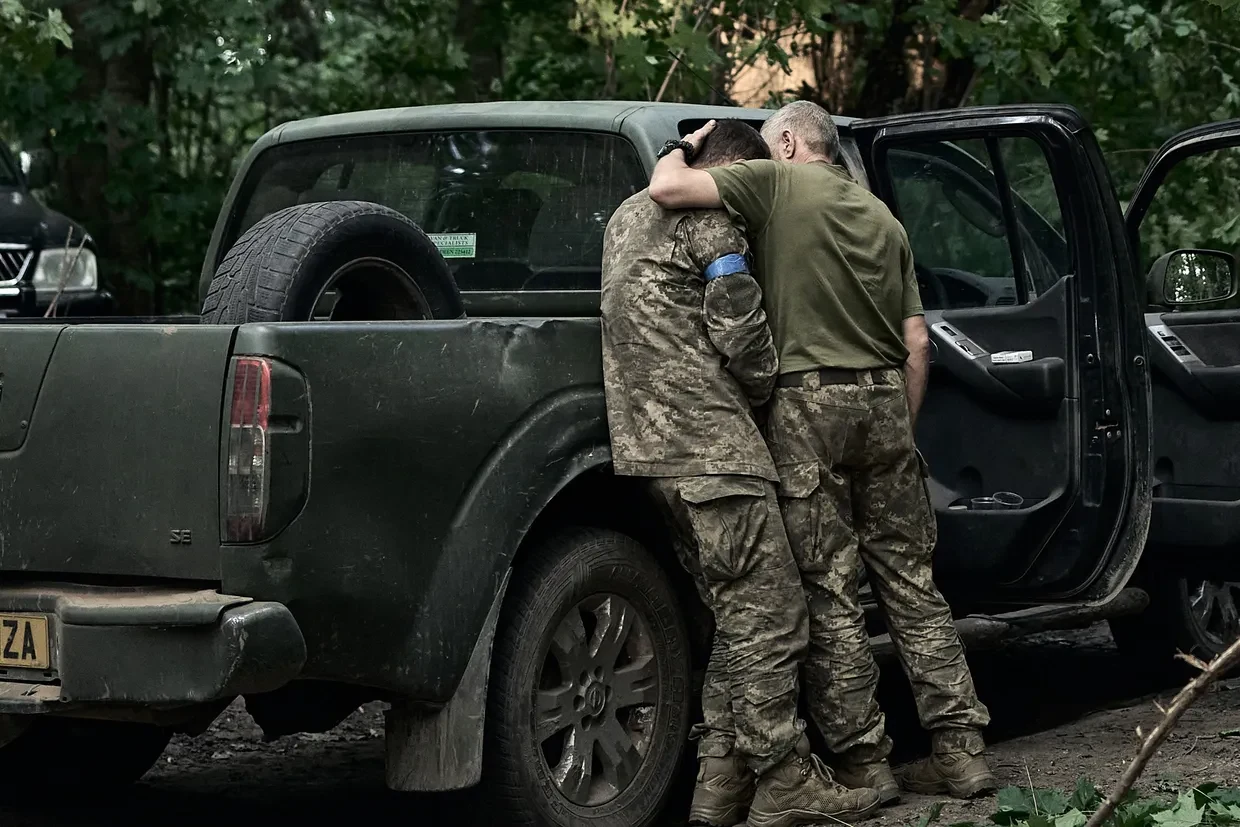Sự trỗi dậy và sụp đổ ván cờ Kursk của Ukraine