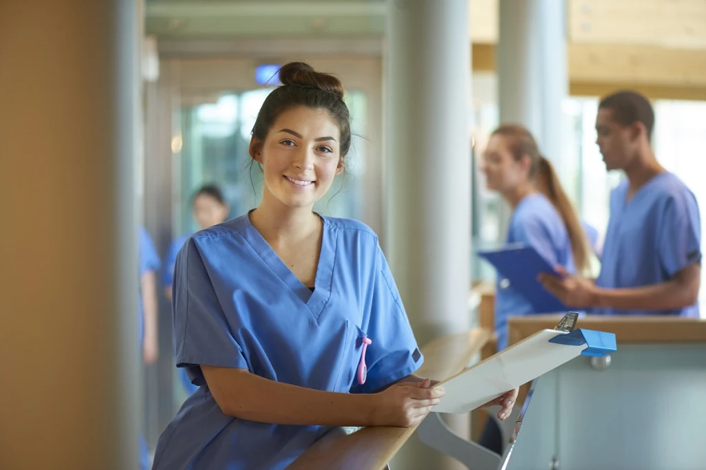 Cùng VGEC Khám Phá Lợi Ích Của Du Học Đức Ngành Điều Dưỡng