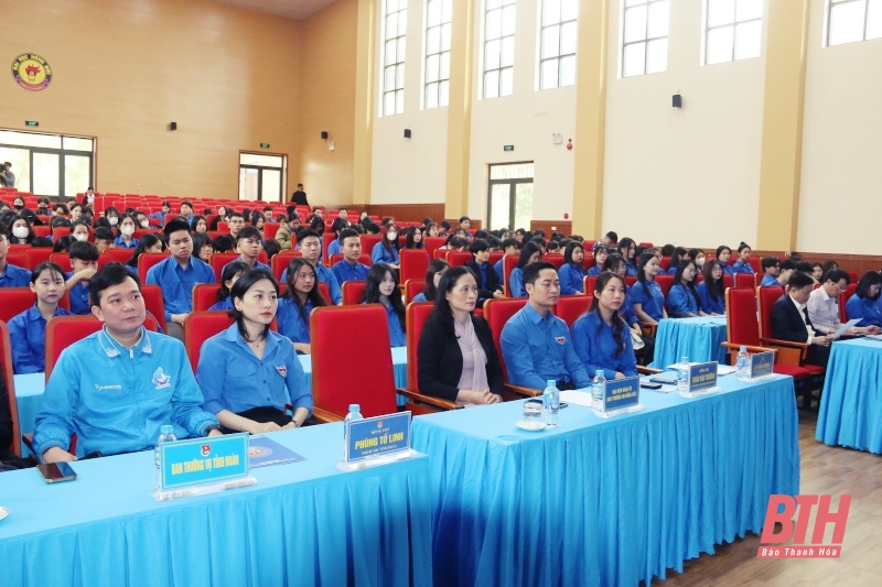 nhà cái m88 phát động phong trào “Bình dân học vụ số”