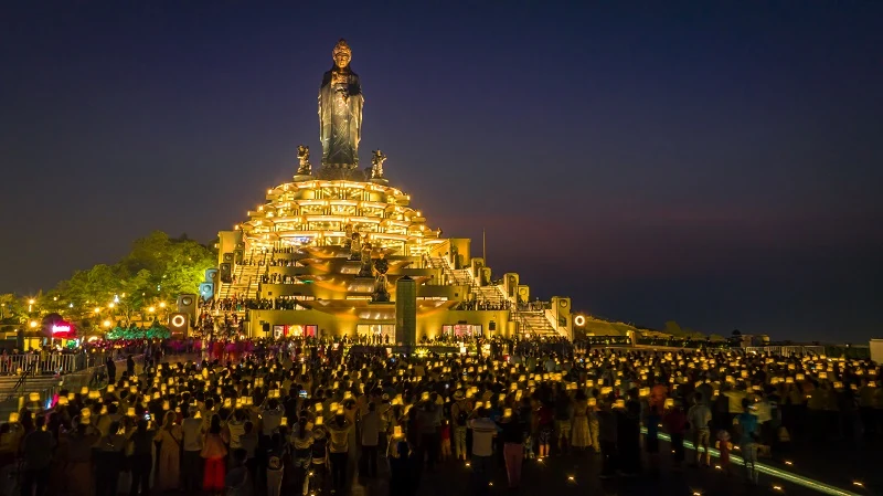 Nhiều sự kiện lịch sử sẽ được tổ chức tại núi Bà Đen trong đại lễ Vesak 2025