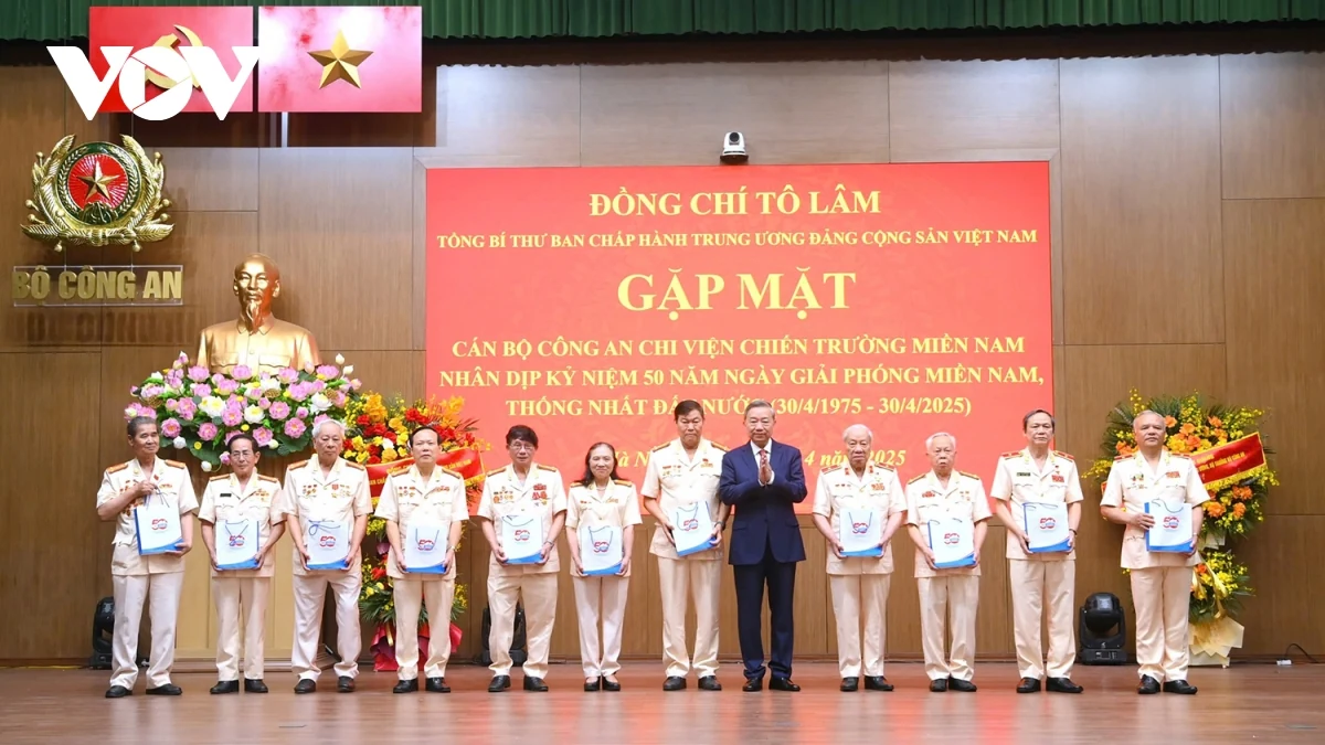 Tổng Bí thư Tô Lâm: Tiến tới miễn viện phí cho tất cả mọi người dân