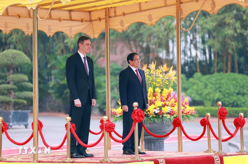 Thủ tướng Phạm Minh Chính đón Thủ tướng Tây Ban Nha