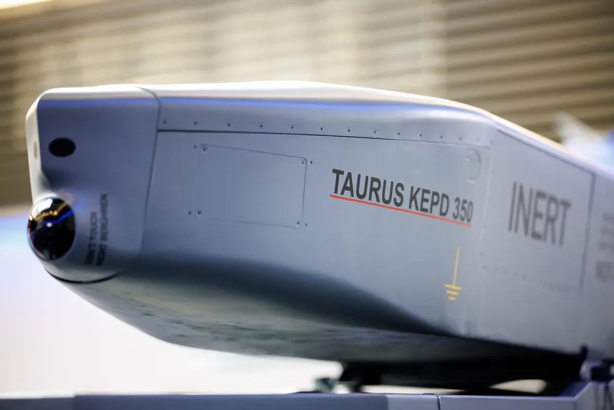 Nhà ngoại giao Ukraine thúc giục Đức chuyển giao tên lửa Taurus