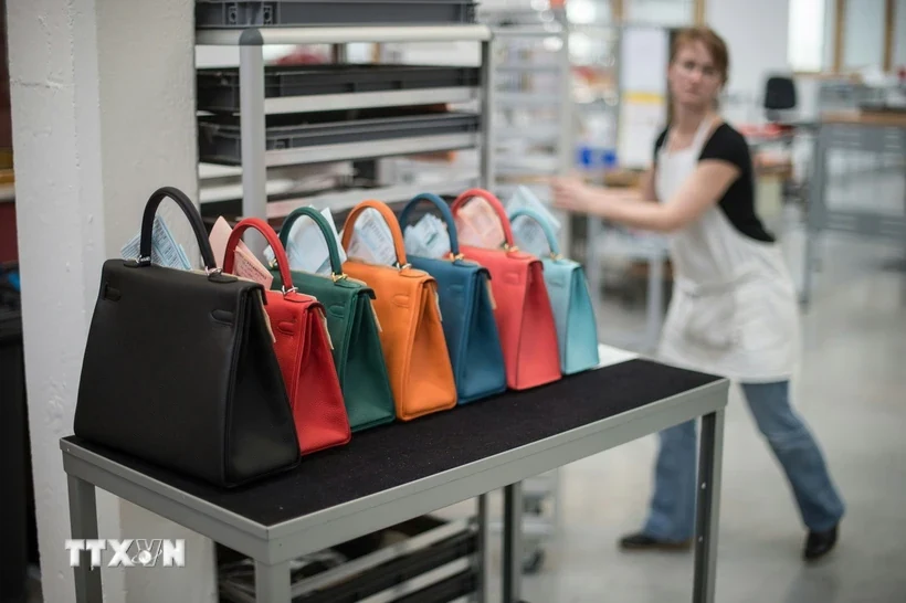Hermès vượt LVMH thành công ty xa xỉ lớn nhất châu Âu
