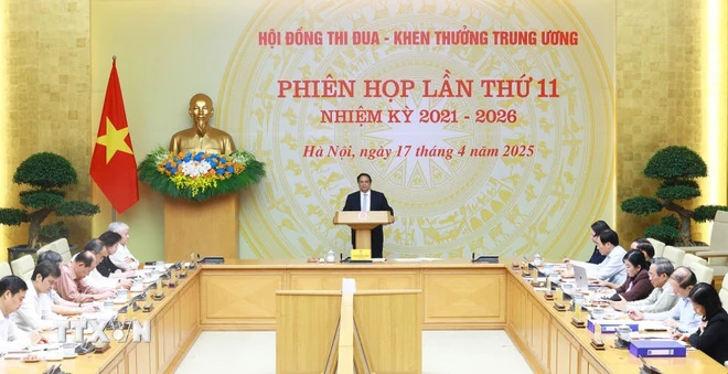 Thi đua-khen thưởng phải truyền cảm hứng cho cả dân tộc bước vào kỷ nguyên mới