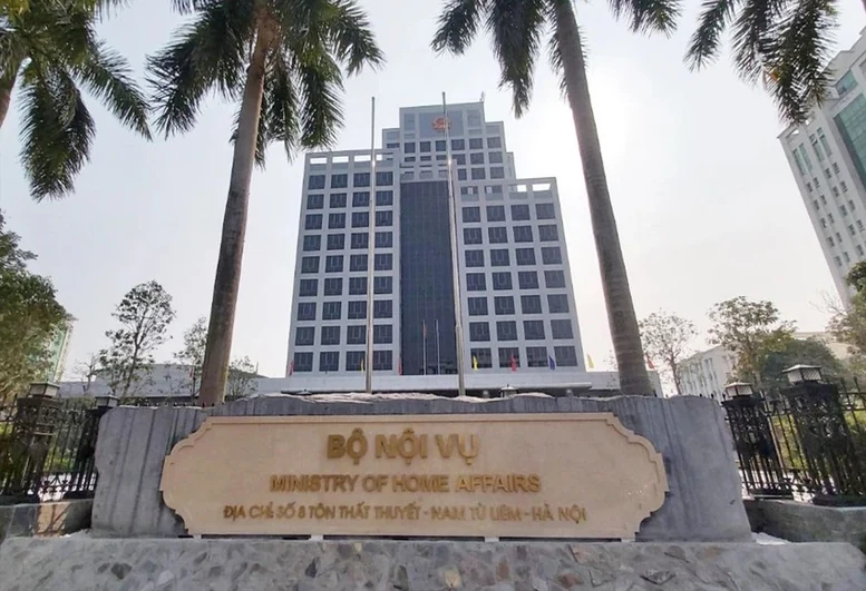 Đề xuất chính sách đối với người hoạt động không chuyên trách ở cấp xã, thôn, tổ dân phố