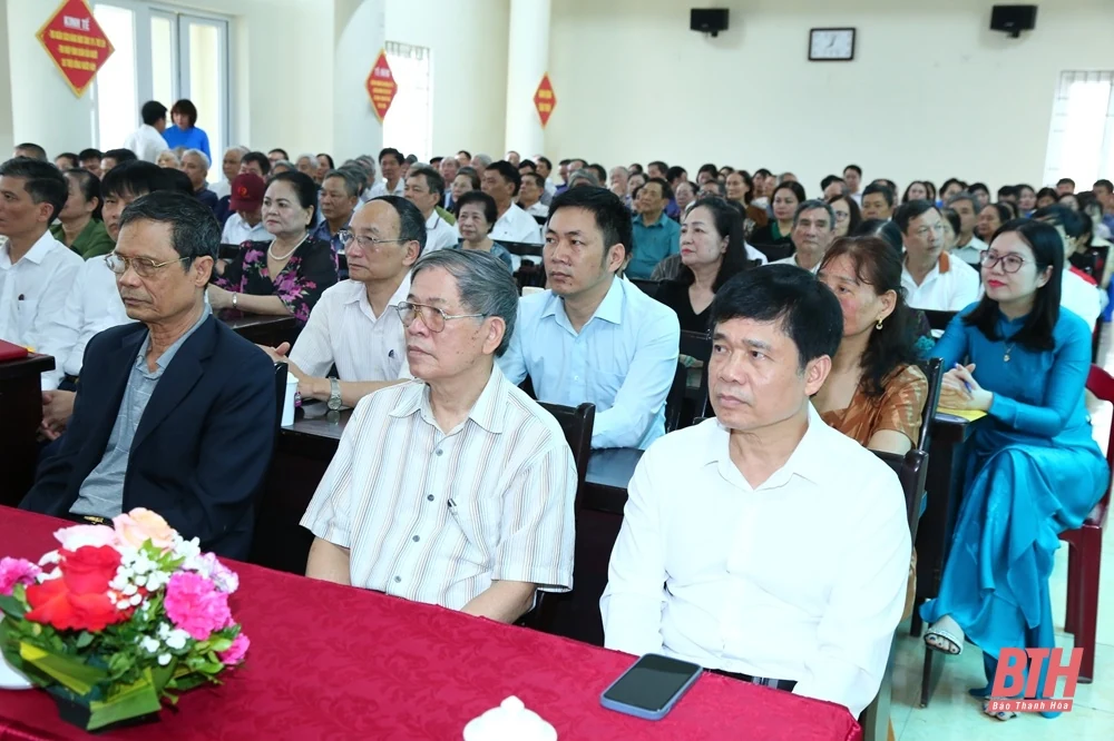 Phó Bí thư Thường trực Tỉnh ủy Lại Thế Nguyên dự hội nghị lấy ý kiến Nhân dân về phương án sắp xếp đơn vị hành chính cấp xã trên địa bàn thành phố Thanh Hóa