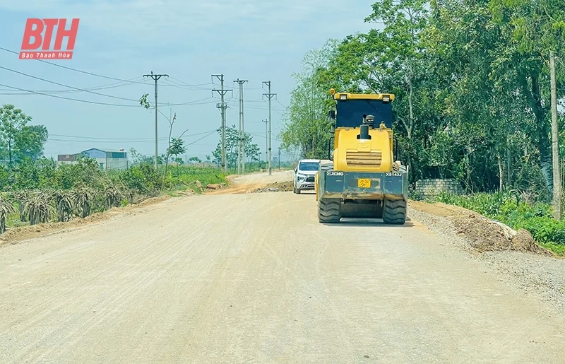 Đẩy nhanh tiến độ dang nhap m88 xây dựng đường giao thông nông thôn