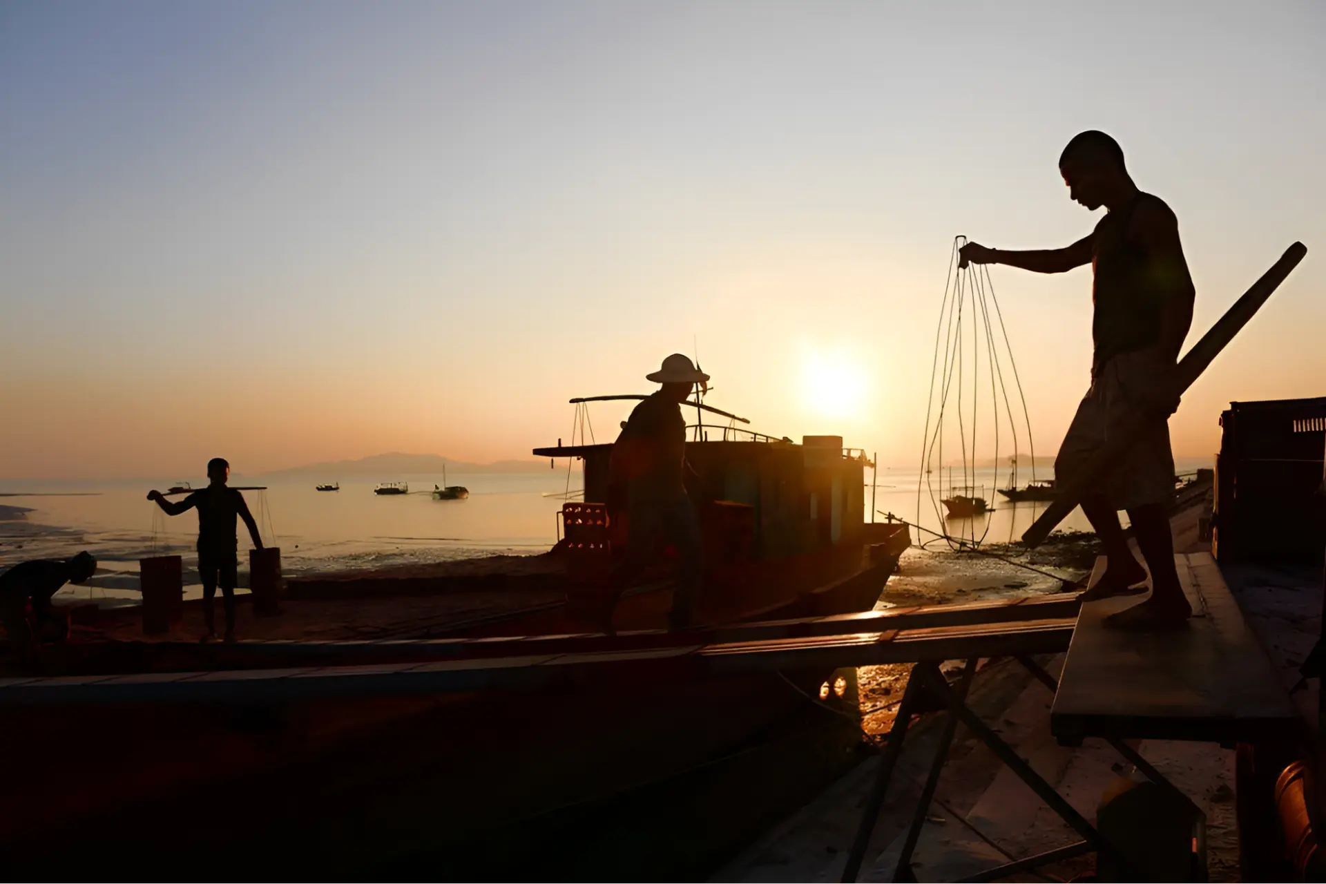 Những địa điểm không thể bỏ qua khi tới du lịch tại Đảo Quan Lạn