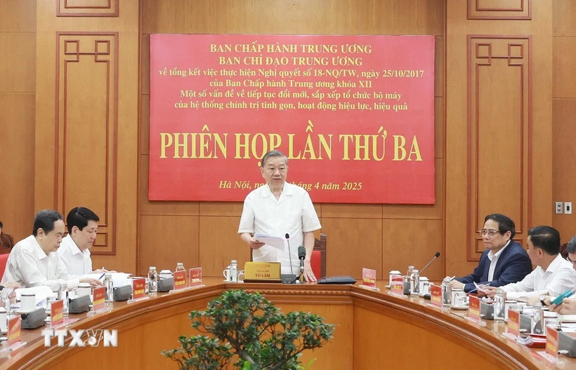 Tinh gọn bộ máy: Những nhiệm vụ trọng tâm trong tháng Năm