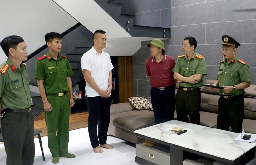Khởi tố HLV trưởng chiếm đoạt hàng trăm triệu đồng tiền chế độ của vận động viên