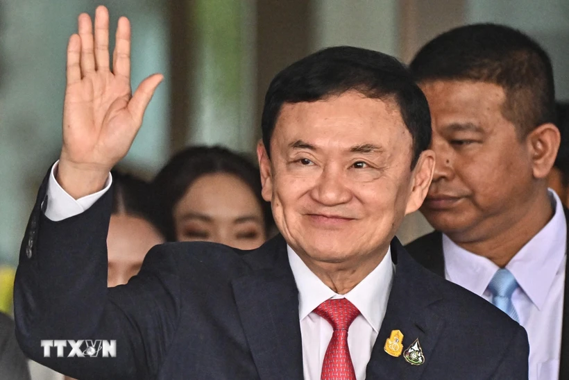 Tòa án Thái Lan bác bỏ vụ kiện đối xử đặc biệt với cựu Thủ tướng Thaksin