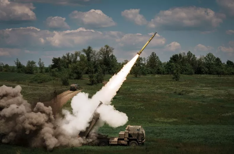Máy bay m88 the thao lái Nga phá huỷ tên lửa HIMARS của Mỹ tại Ukraine