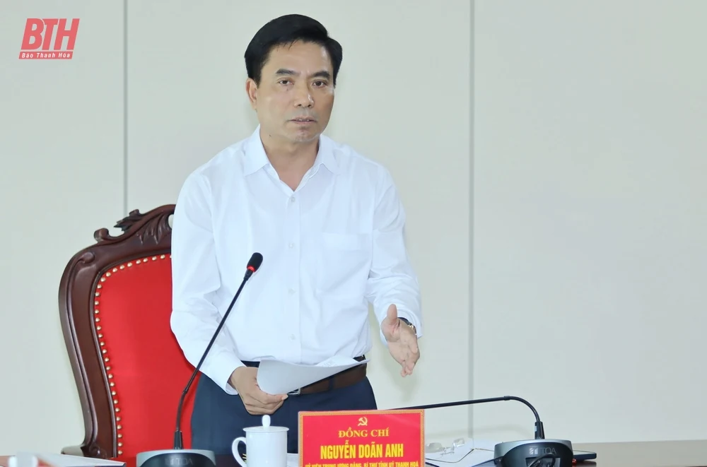 Bí thư Tỉnh ủy Nguyễn Doãn Anh làm việc với TP Thanh Hóa về chuẩn bị kết thúc đơn vị hành chính cấp huyện