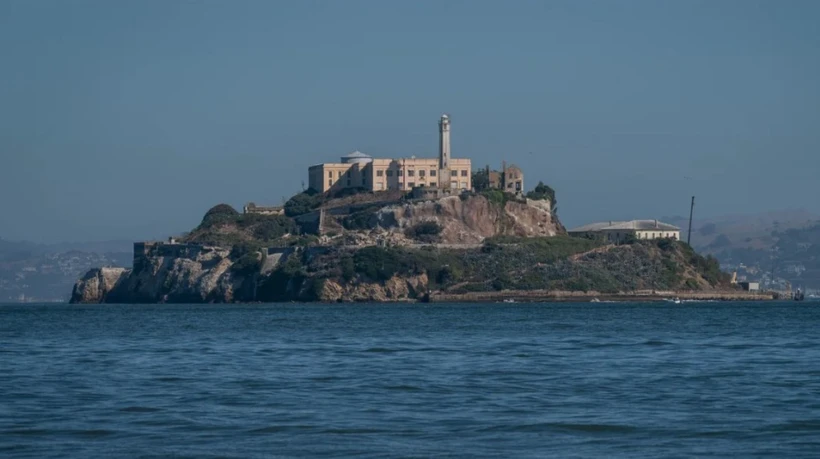 link vào m88 bhki ra lệnh mở lại nhà tù khét tiếng Alcatraz