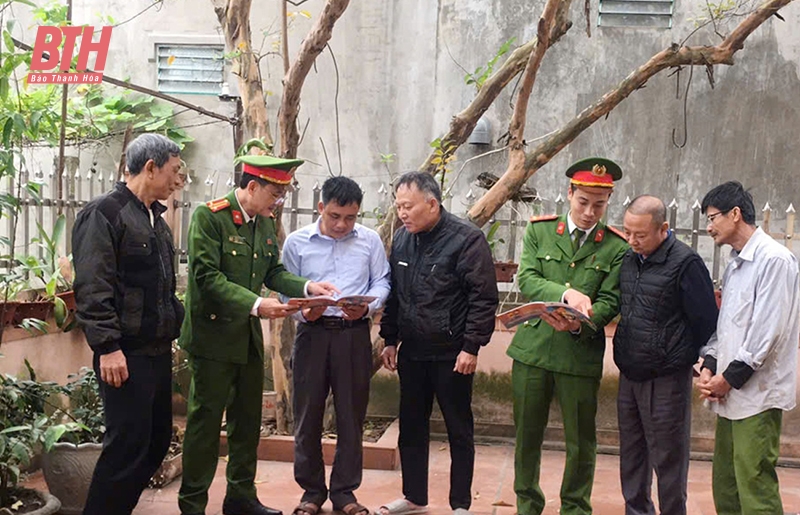 Phát hiện, giải quyết tố giác, tin báo tội phạm về tham nhũng, tiêu cực