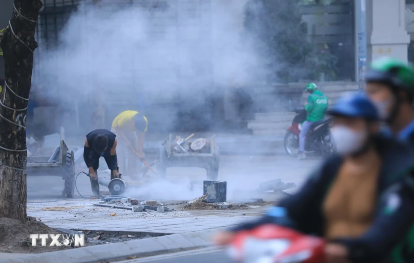 Cải thiện không khí, tìm lại bầu trời xanh: Việt Nam nên học gì từ quốc tế?