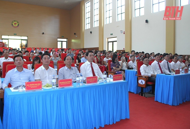 Khai trương Công ty CP Viện Nghiên cứu và Phát triển nguồn nhân lực Thịnh Vượng