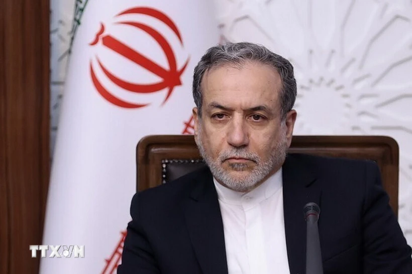 Iran tuyên bố không nhượng bộ trong đàm phán hạt nhân