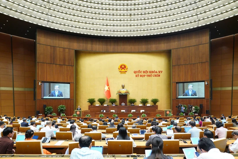 Quốc hội Thảo Luận Dự Thảo Luật Thuế Tiêu Thụ Đặc Biệt