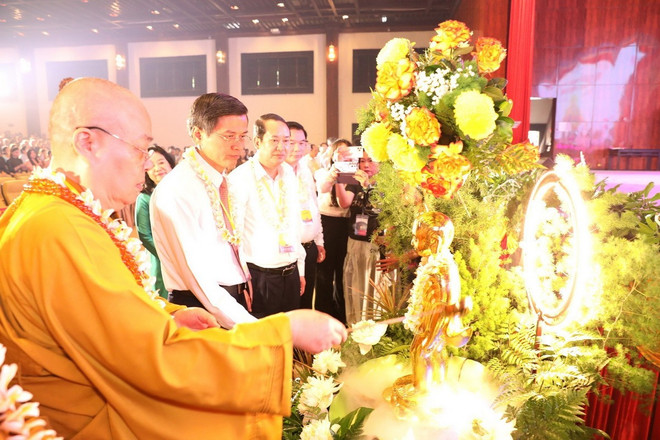 Hơn 4.500 tăng ni và phật tử dự Đại lễ m m88 tại chùa Bái Đính