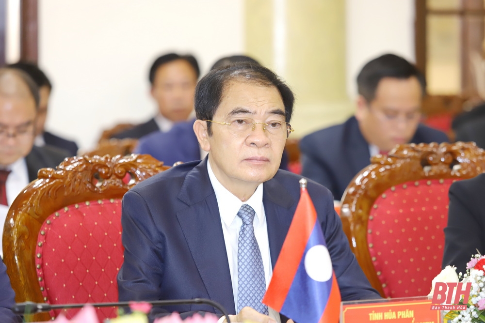 Hai tỉnh Thanh Hóa - Hủa Phăn hội đàm, ký kết thỏa thuận hợp tác năm 2025