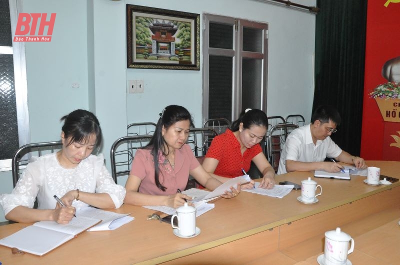 Họp Ban tổ link m88, Ban thư ký giải thưởng sáng tạo khoa học công nghệ Việt Nam