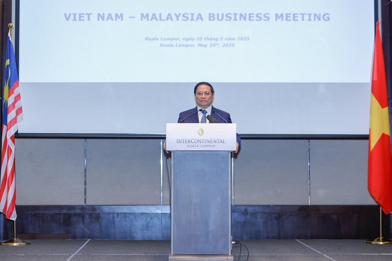 Thủ tướng kêu gọi doanh nghiệp phát huy sứ mệnh kết nối trong ASEAN và giữa Việt Nam - Malaysia
