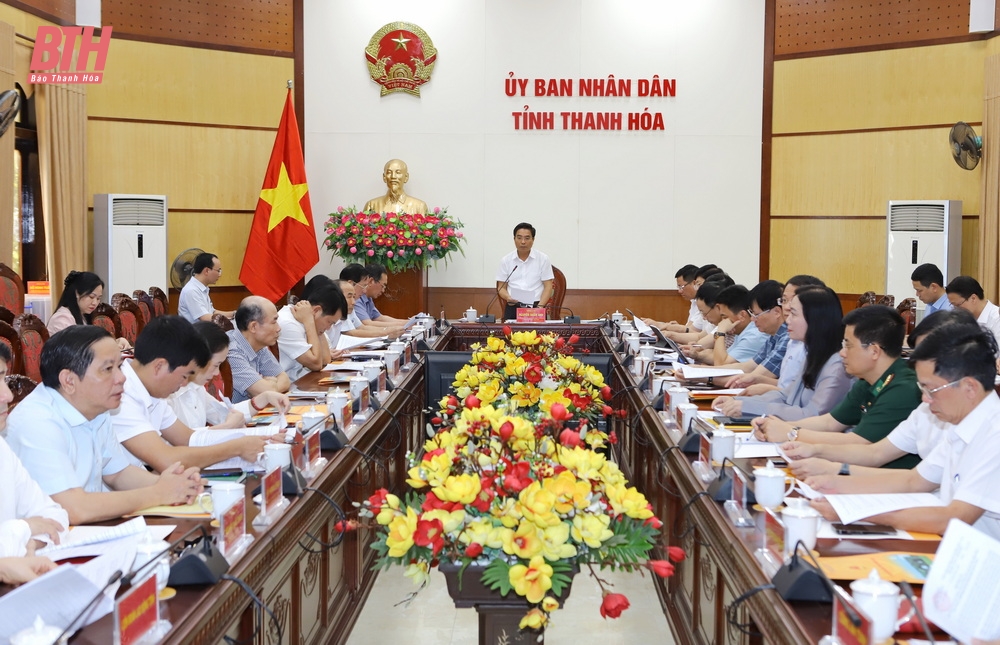Quyết tâm chính trị cao nhất hoàn thành xóa nhà tạm, nhà dột nát trên địa bàn toàn tỉnh