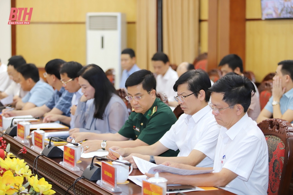 Quyết tâm chính trị cao nhất hoàn thành xóa nhà tạm, nhà dột nát trên địa bàn toàn tỉnh