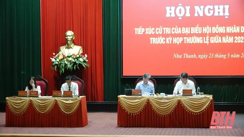Cử tri huyện Như Thanh kiến nghị bố trí nguồn kinh phí cho 44 hộ đang sinh sống trong vùng ngập nước của lòng hồ sông Mực ra khu tái định cư
