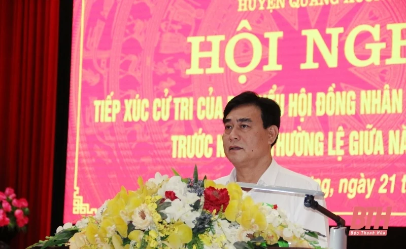 Chủ tịch Ủy ban MTTQ tỉnh Phạm Thị Thanh Thủy và các đại biểu HĐND tỉnh tiếp xúc cử tri huyện Quảng Xương