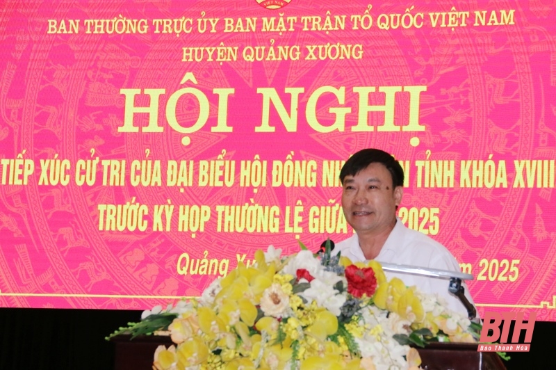 Chủ tịch Ủy ban MTTQ m88 trang chủ Phạm Thị Thanh Thủy và các đại biểu HĐND m88 trang chủ tiếp xúc cử tri huyện Quảng Xương