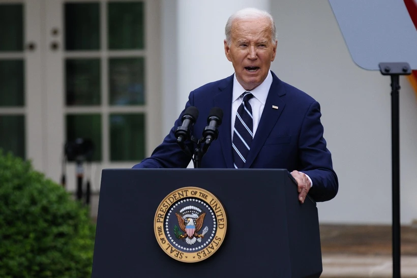 Ông Trump và giới chức Mỹ thể hiện sự ủng hộ đối với cựu Tổng m88 cá cược thể thao trực tuyến Biden