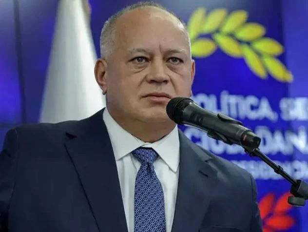 Venezuela thông báo đình chỉ các chuyến bay từ Colombia