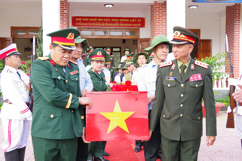 Tiếp nhận và hồi hương 21 hài cốt về kèo nhà cái m88 an táng