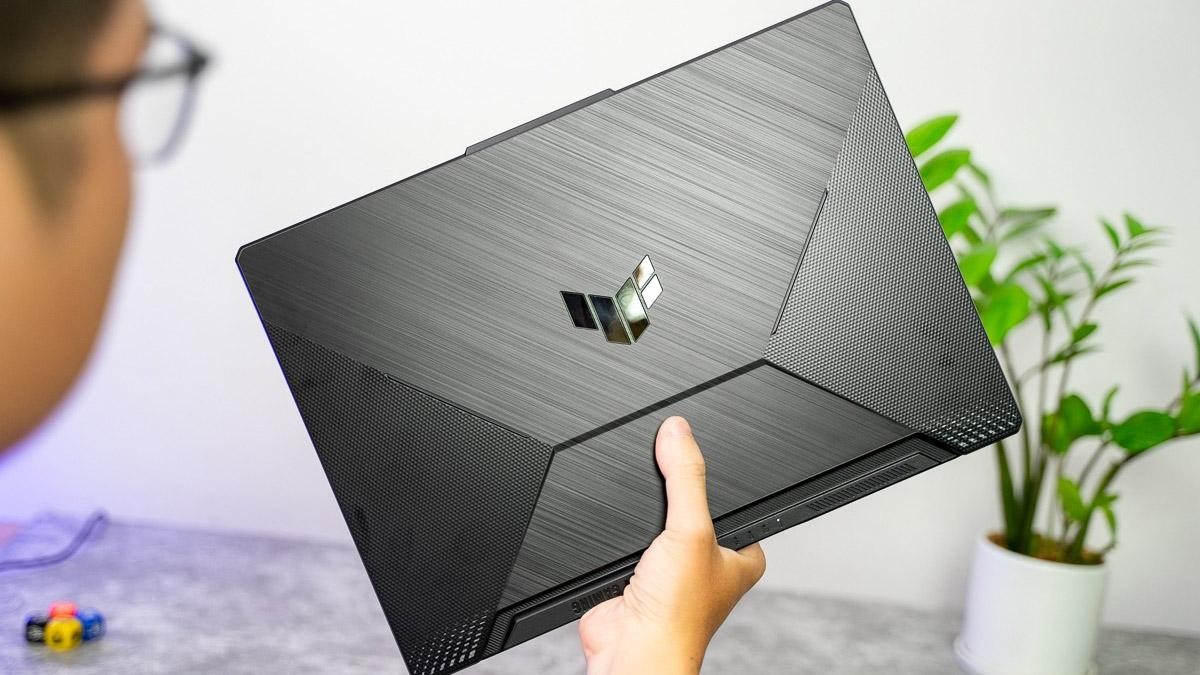 Laptop Asus Tuf F15 giá bao nhiêu, có phải sự chọn lựa tốt?