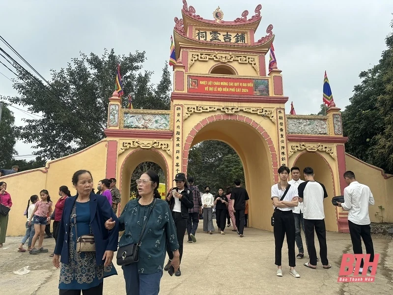 Bảo tồn, tôn tạo và phát huy giá trị di tích thắng cảnh Phố Cát, thị trấn Vân Du, Thạch đăng ký m88