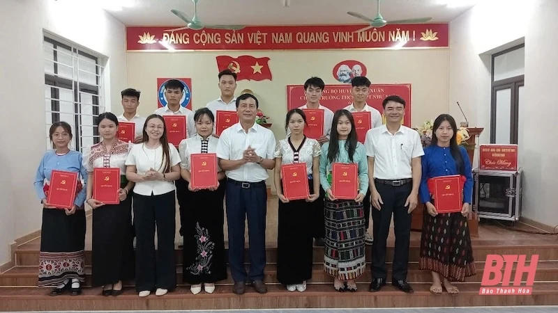 m m88: Nhiều hoạt động kỷ niệm 135 năm ngày sinh Chủ tịch Hồ Chí Minh